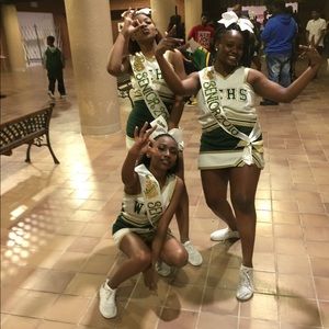 Meet your Posher, Ali